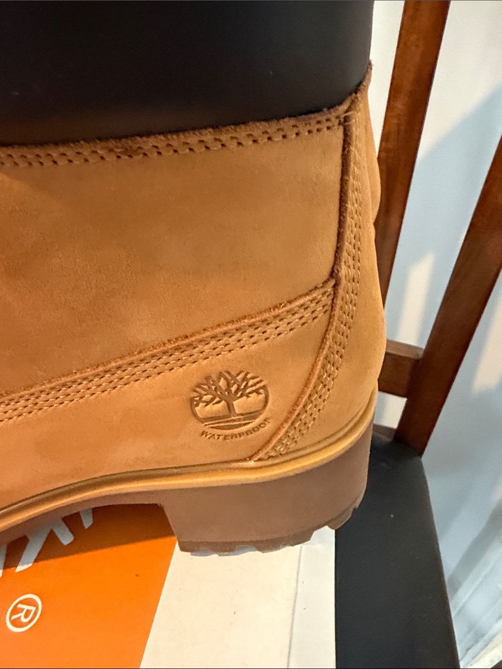 NIB Timberland Kinsley 6” Waterproof Boot - Picture 6 of 10